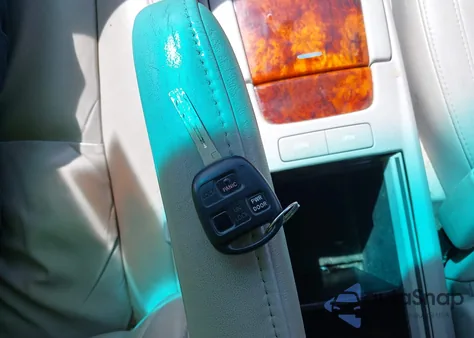 2008 Lexus Rx 350 z USA, uszkodzony, nr VIN 2T2HK31U88C072755